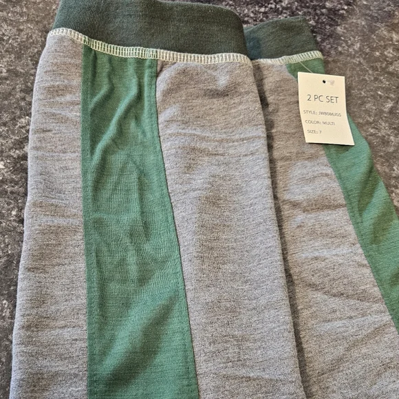 Jurassic World Pajamas - Picture 5 of 7